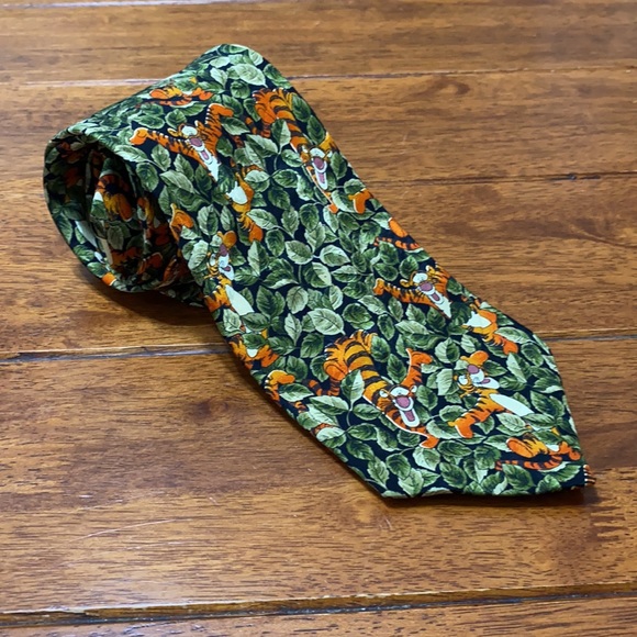 Disney Other - The Disney Store Tigger Neck Tie